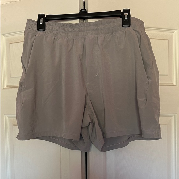 lululemon athletica Other - lululemon athletica Men's Silver Drop Pacebreaker 5” Length Athletic Shorts